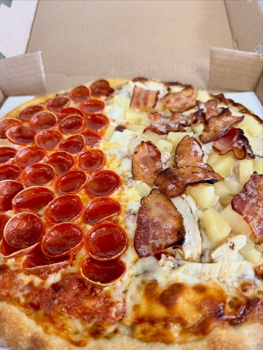 Ferroni's Pizza Photos 2